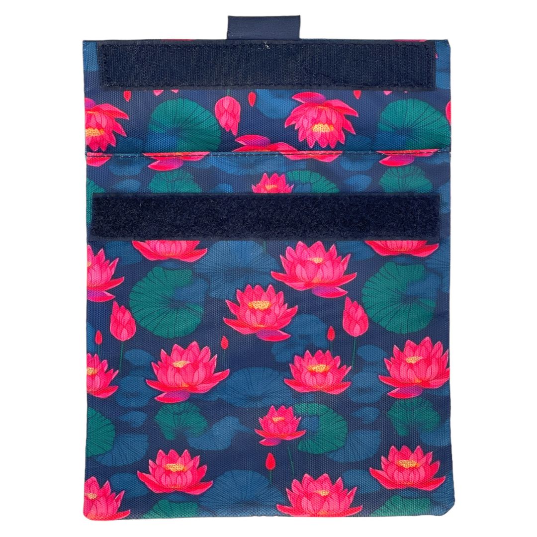 Yumbox Reusable Sandwich Bag - Set of 2 - Navy & Lotus Flowers
