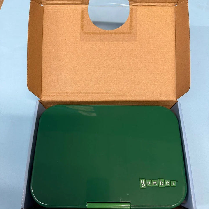 *OUTLET* Yumbox Tapas 4 Compartment -Greenwich Green (Race Car Tray) (YO6)