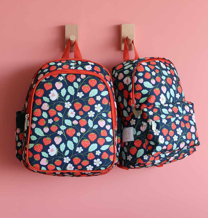 A Little Lovely Company - Backpack with Insulated Pocket: Strawberries