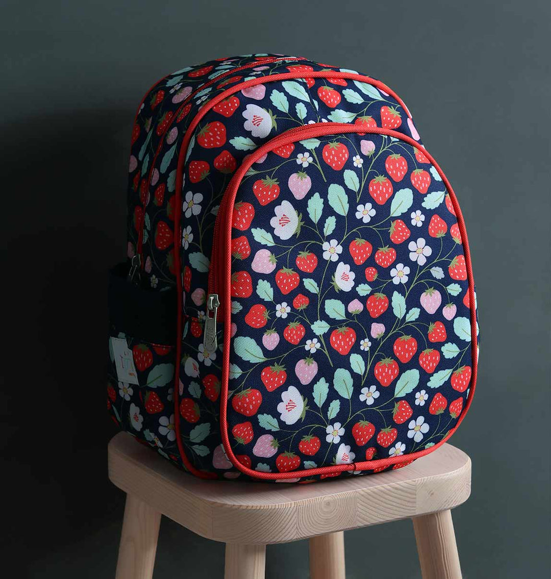 A Little Lovely Company - Backpack with Insulated Pocket: Strawberries